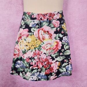 186. ZARA Floral A-Line Mini Skirt with Tie Back Medium